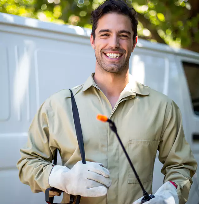 Why Novi Homeowners Trust Novi Pest Control Pro for Outdoor Mosquito Control?